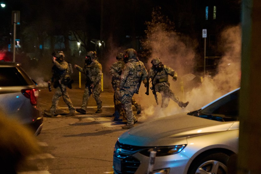 cmon use a gd alt text you