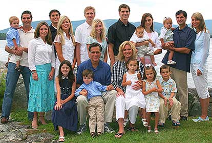 Romney-Family-Photo.jpg
